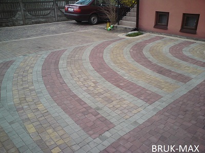 Brukmax: image 3 0f 135 thumb